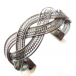 THE WEB Gray Cuff Bracelet Charm Wristlet Wrist Band Bangle Classy Jewelry EA348